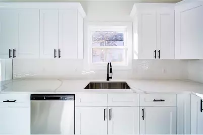 1051 Harwell Street NW, Atlanta, GA 30314 - Photo 11