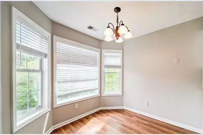 232 Cambridge Drive, Loganville, GA 30052 - Photo 3