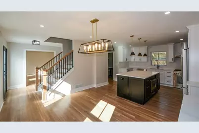 1610 Chateau Drive, Atlanta, GA 30338 - Photo 5
