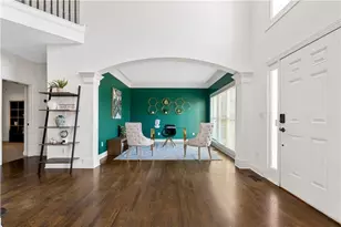 3713 Lake Edge Dr, Suwanee, GA 30024 - Photo 7