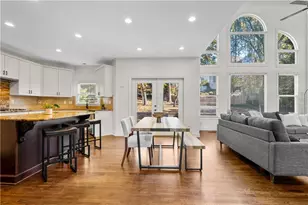 3713 Lake Edge Dr, Suwanee, GA 30024 - Photo 15