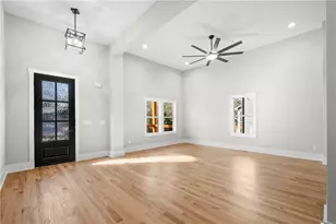 363 Marigna Ave, Scottdale, GA 30079 - Photo 3