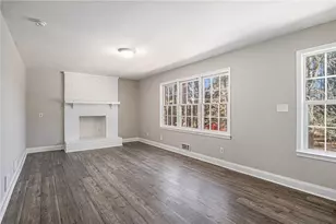 4521 S Roberts Dr, Sugar Hill, GA 30518 - Photo 11