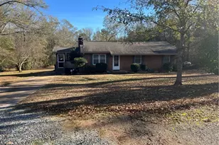 131 Twin Bridges Rd, Eatonton, GA 31024 - Photo 9