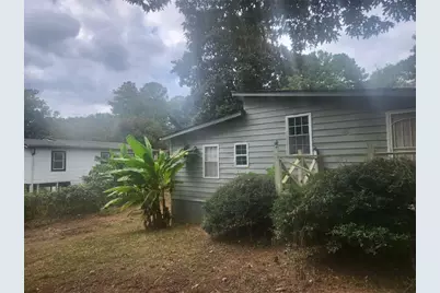 1586 Mary George Avenue NW, Atlanta, GA 30318 - Photo 5