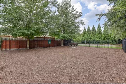 5564 High Point Road, Atlanta, GA 30342 - Photo 43