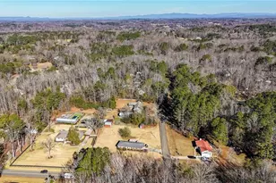 2111 Jade Dr, Canton, GA 30115 - Photo 41