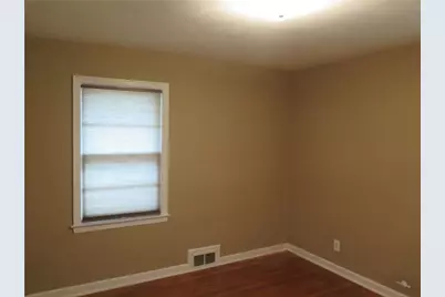 353 Mountain View Drive, Gainesville, GA 30501 - Photo 5