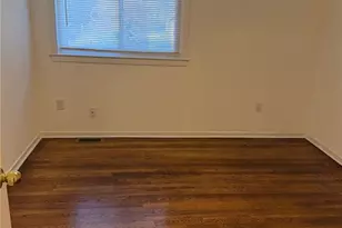 2961 Parkridge Dr NE, Atlanta, GA 30319 - Photo 7