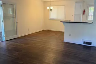 2961 Parkridge Dr NE, Atlanta, GA 30319 - Photo 5