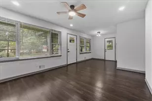 1553 McCallie Blvd NW, Atlanta, GA 30318 - Photo 9