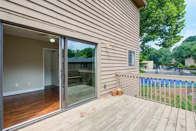 1301 Parkaire Crossing, Marietta, GA 30068 - Photo 15