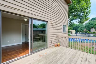 1301 Parkaire Crossing, Marietta, GA 30068 - Photo 15