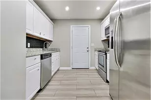 4758 Manse Dr, Forest Park, GA 30297 - Photo 7