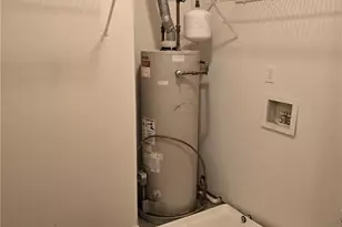 6025 Park Wood Ct, Austell, GA 30106 - Photo 13