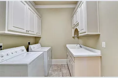 8920 Doral Drive, Duluth, GA 30097 - Photo 15