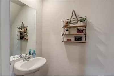 802 Robbie Lane, Monroe, GA 30655 - Photo 17