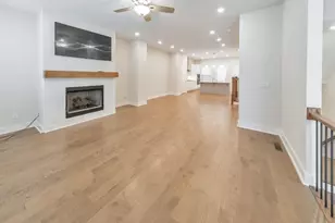 413 Bishop Ln, Woodstock, GA 30188 - Photo 15