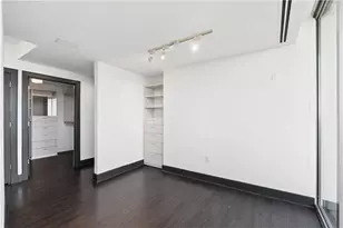 700 Park Regency Pl NE, Atlanta, GA 30326 - Photo 35