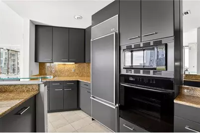 700 Park Regency Place NE #2104, Atlanta, GA 30326 - Photo 9