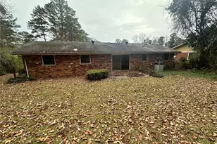 2703 Arrowood Dr, East Point, GA 30344 - Photo 23