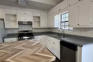 65 Fair Oaks Dr SE, Conyers, GA 30094 - Photo 5