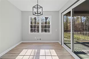 92 12 Springs Dr, Newnan, GA 30263 - Photo 11