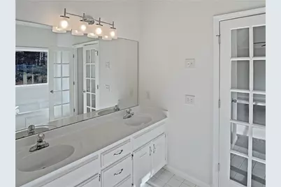 2454 Jacks View Court, Snellville, GA 30078 - Photo 9