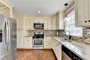 1093 Washington Lee Dr SW, Lilburn, GA 30047 - Photo 19