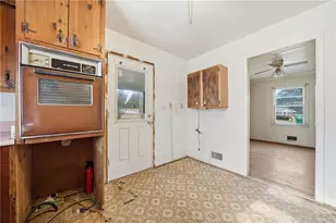 1655 Lucelle Ave, Stone Mountain, GA 30087 - Photo 11