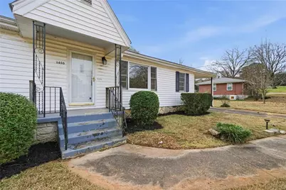 1655 Lucelle Avenue, Stone Mountain, GA 30087 - Photo 31