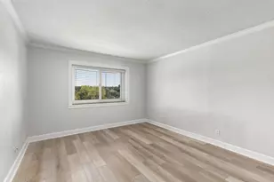 2285 Peachtree Rd NE, Atlanta, GA 30309 - Photo 9