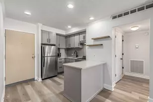 2285 Peachtree Rd NE, Atlanta, GA 30309 - Photo 13