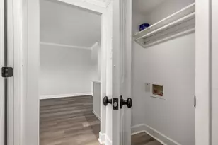 2285 Peachtree Rd NE, Atlanta, GA 30309 - Photo 19