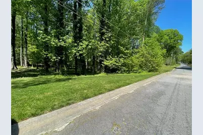 1389 Branchwood Drive, Snellville, GA 30078 - Photo 3