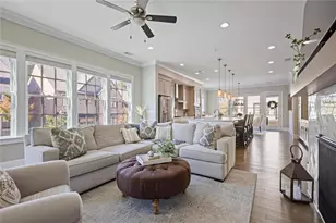 6435 Lucent Ln, Atlanta, GA 30328 - Photo 7