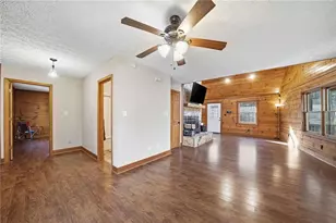 300 Patterson Rd, Griffin, GA 30223 - Photo 17