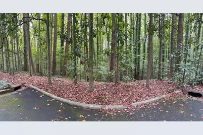 1095 Nawench Drive, Atlanta, GA 30327 - Photo 7