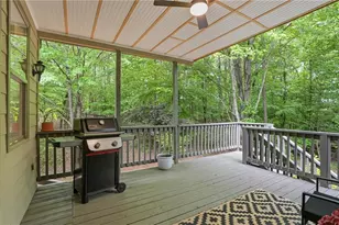5730 Paces Pl, Suwanee, GA 30024 - Photo 15