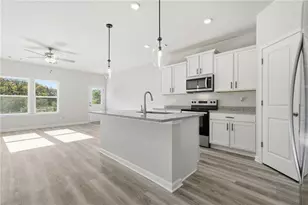 3966 Oakwood Ter Ct, Oakwood, GA 30566 - Photo 13