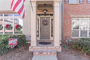 302 Barbados Ln, Suwanee, GA 30024 - Photo 7