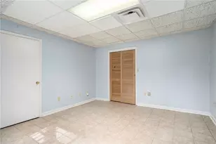 22 Vanessa Dr SE, Smyrna, GA 30082 - Photo 21