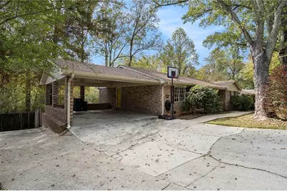 22 Vanessa Drive SE, Smyrna, GA 30082 - Photo 3