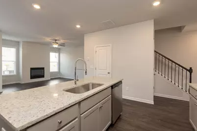 1104 Bartlett Trace, Suwanee, GA 30024 - Photo 9