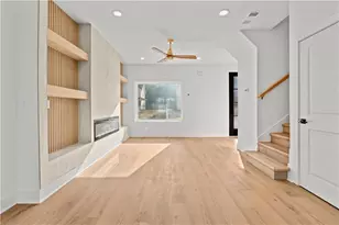 744 Crystal Bay Rd, Villa Rica, GA 30180 - Photo 9