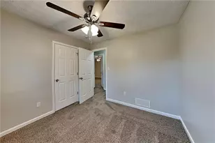 42 Breckenridge Dr, Powder Springs, GA 30127 - Photo 15