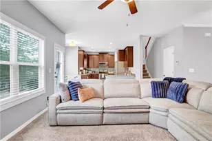 7789 Village Pass, Fairburn, GA 30213 - Photo 11