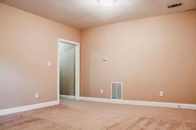 401 Myrtle Court, Loganville, GA 30052 - Photo 13