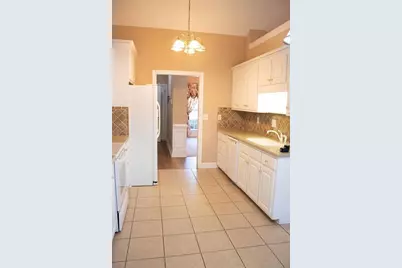 401 Myrtle Court, Loganville, GA 30052 - Photo 5