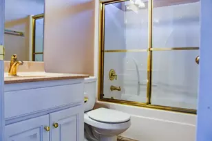 401 Myrtle Ct, Loganville, GA 30052 - Photo 11